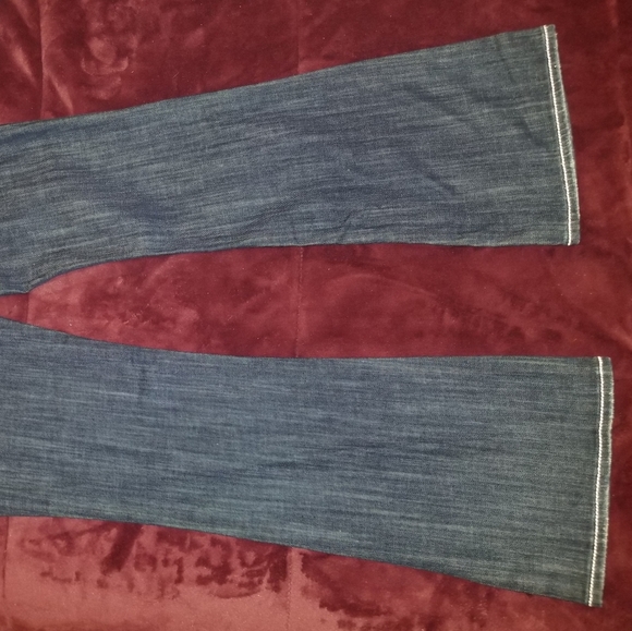 Womens Earl Jeans - Picture 3 of 3